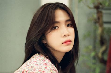 김나영 가수, 그녀의 음악이 우주를 춤추게 할 수 있을까?